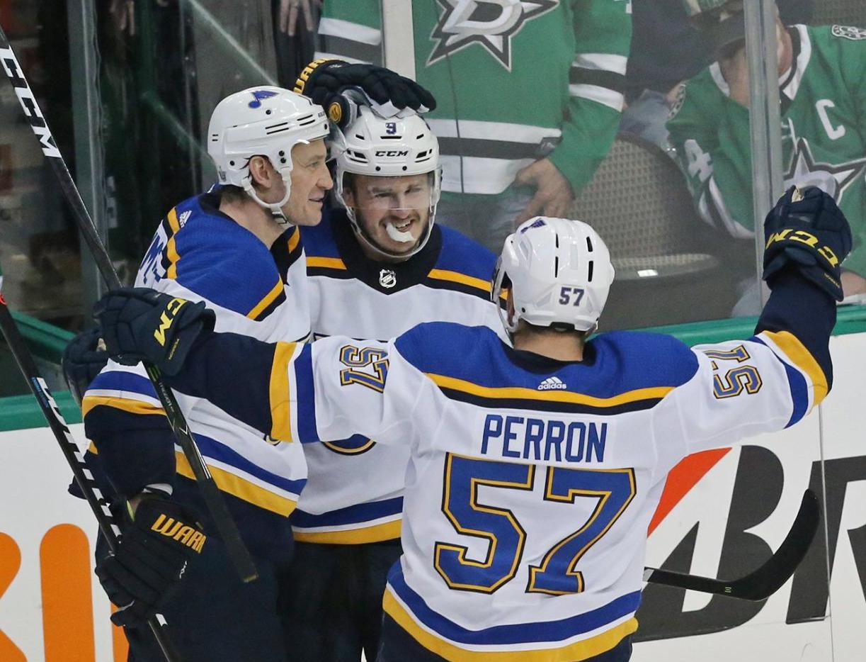 Blues and Stars play in Game 6 of the playoffs